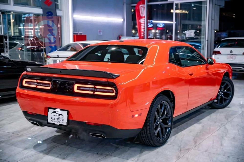 Dodge Challenger